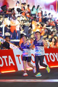 BIB: 
                            <button type="button" onclick="openModal(23720221)" class="btn btn-primary btn-sm float-right btn-popup" data-toggle="modal" data-target=".modal-high-quality">
                        <i class="fas fa-shopping-cart"></i> Add to Cart
                    </button>
                                            <button type="button" onclick="isThisMe(23720221, true)" class="btn btn-success btn-sm float-right btn-popup btn-isme hidden" data-toggle="tooltip" data-placement="bottom" title="นี่คือรูปของคุณใช่ไหม คลิกที่นี่เพื่อเอาเข้าอัลบั้ม">
                        <i class="fas fa-plus"></i> Add to album
                    </button>
                    <button type="button" onclick="isThisMe(23720221, false)" class="btn btn-warning btn-sm float-right btn-popup btn-isnotme hidden">
                        <i class="fas fa-ban"></i> Remove from album
                    </button>